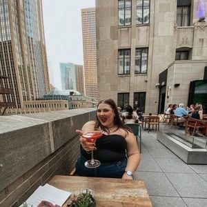 Meet your Posher, Mari